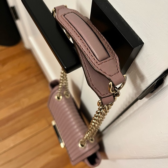 DIANE VON FURSTENBERG mauve purse/handbag with chain strap. - Picture 3 of 4
